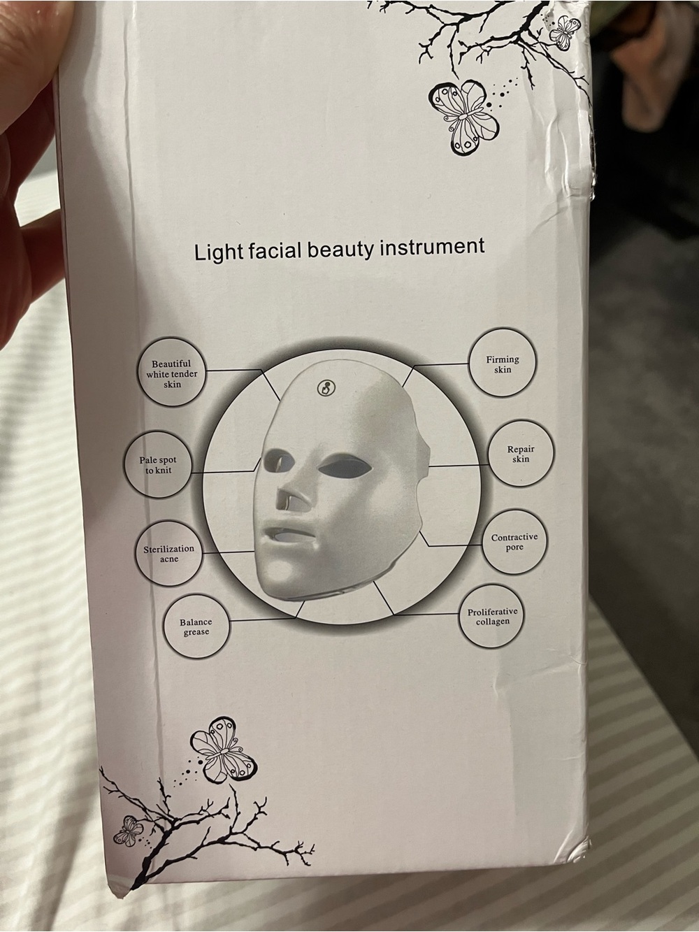 Light Facial Beauty Instrument LED Therapy Mask - Picture 3 of 3